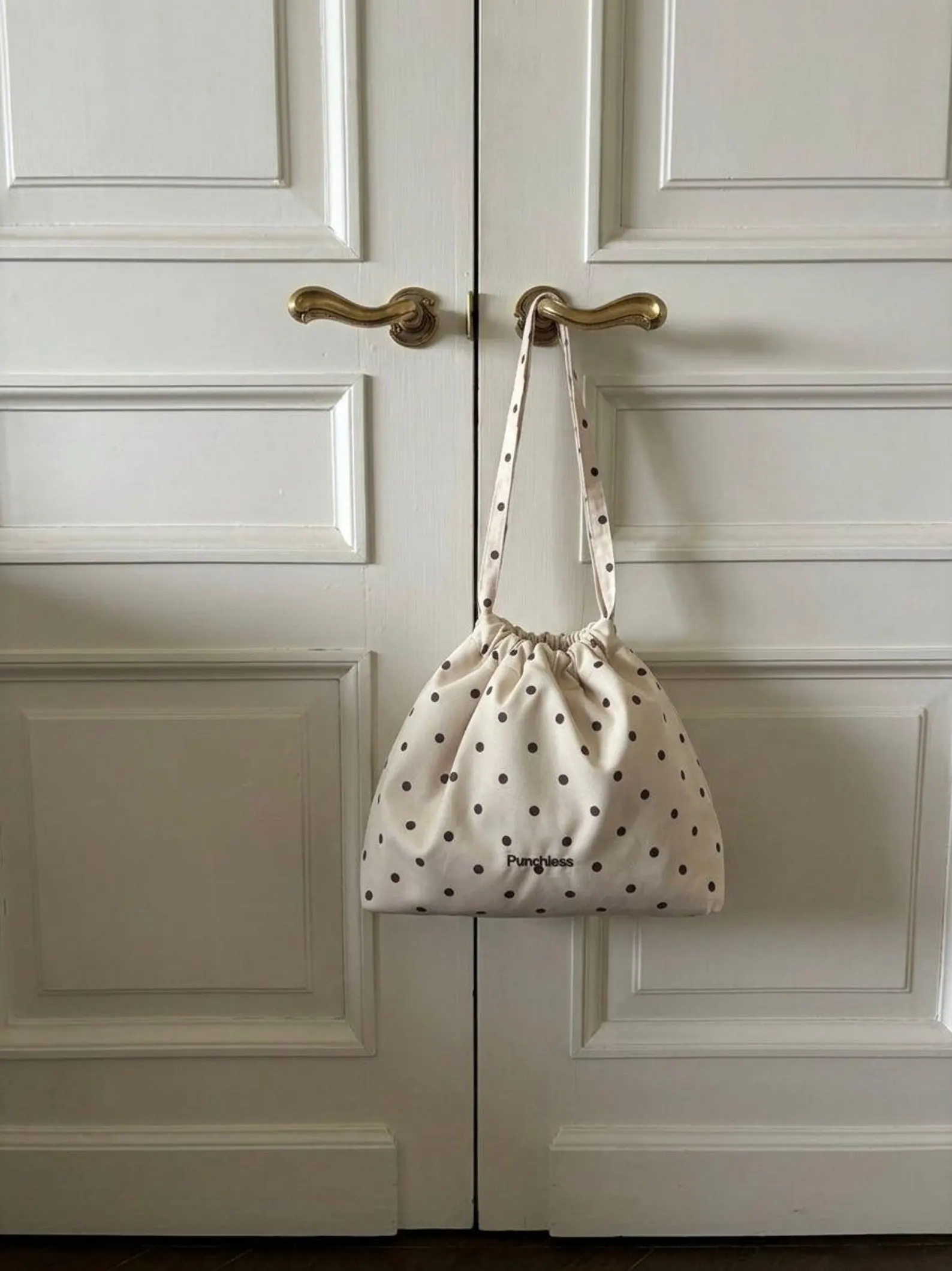 Vanilla Polka Dot Drawstring Pouch