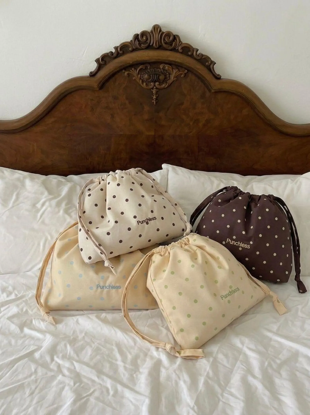 Vanilla Polka Dot Drawstring Pouch